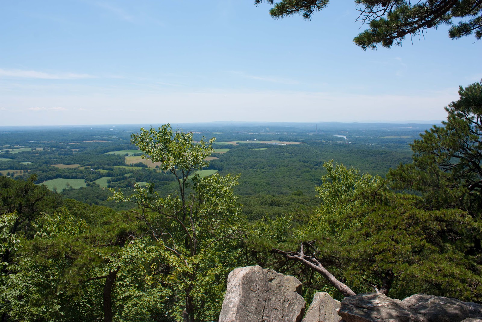 Hiking Shenandoah Sugarloaf Mountain Hike