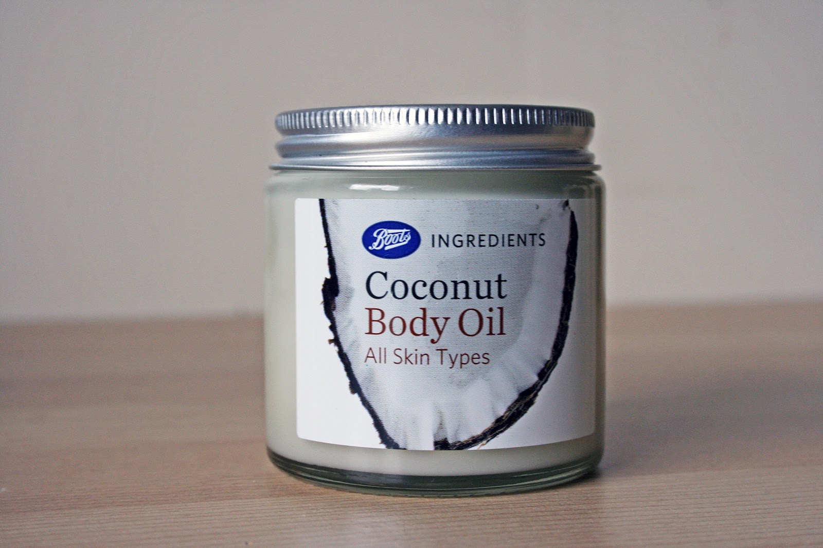 it's the small things Boots Ingredients Coconut Body Oil