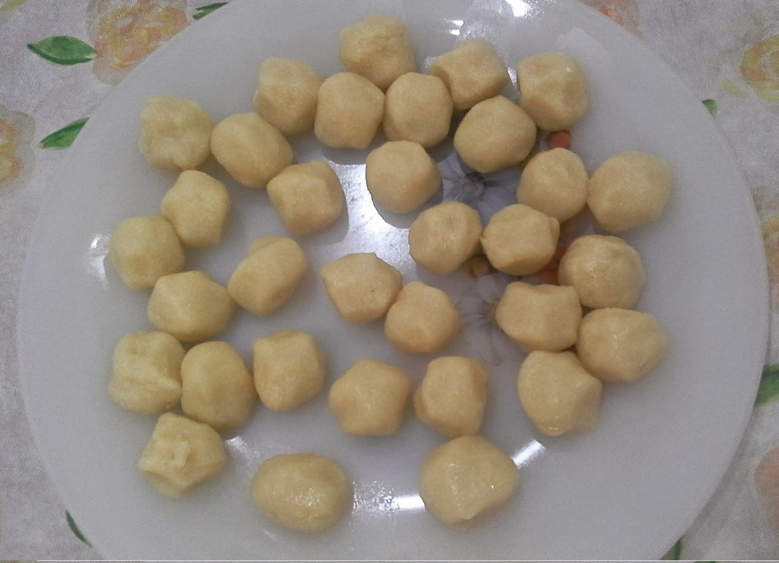 Almond Cookies Using Airfryer The Hedgehog Knows