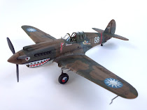Curtiss P-40B "Tomahawk"