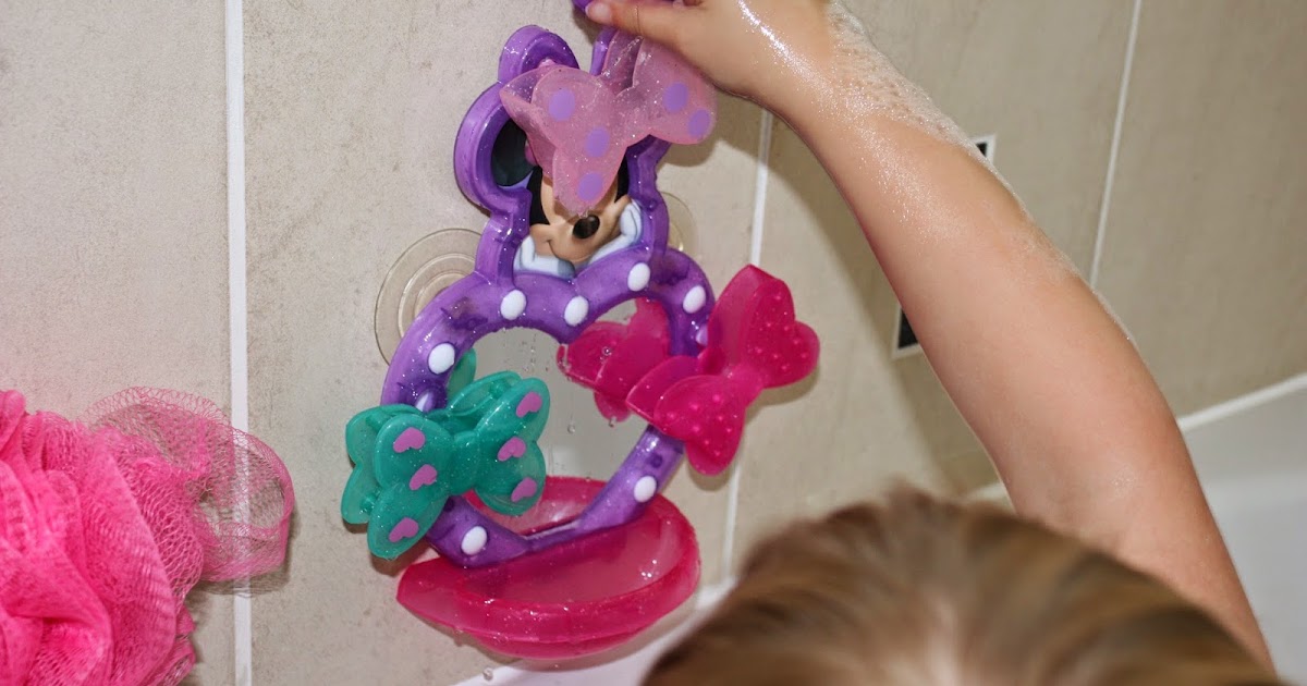 minnie bath toys