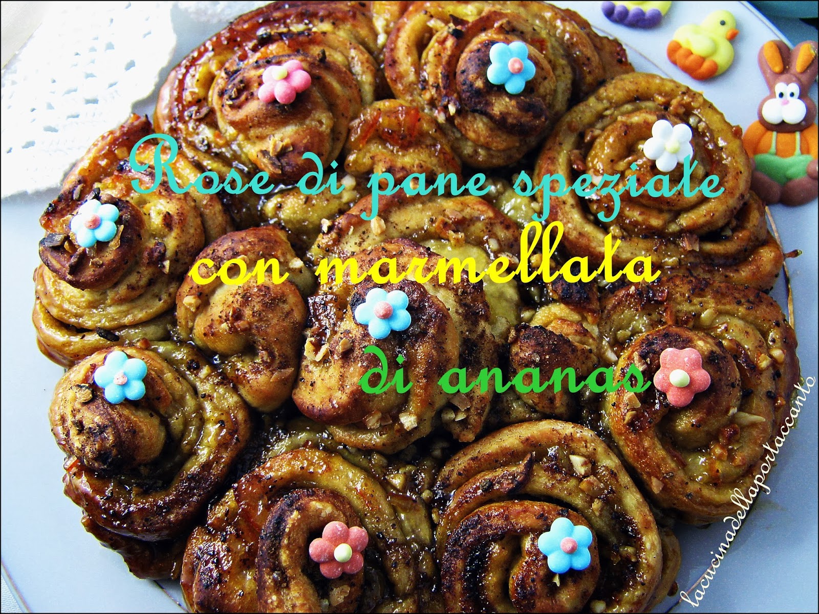 rose di pane speziate con marmellata di ananas