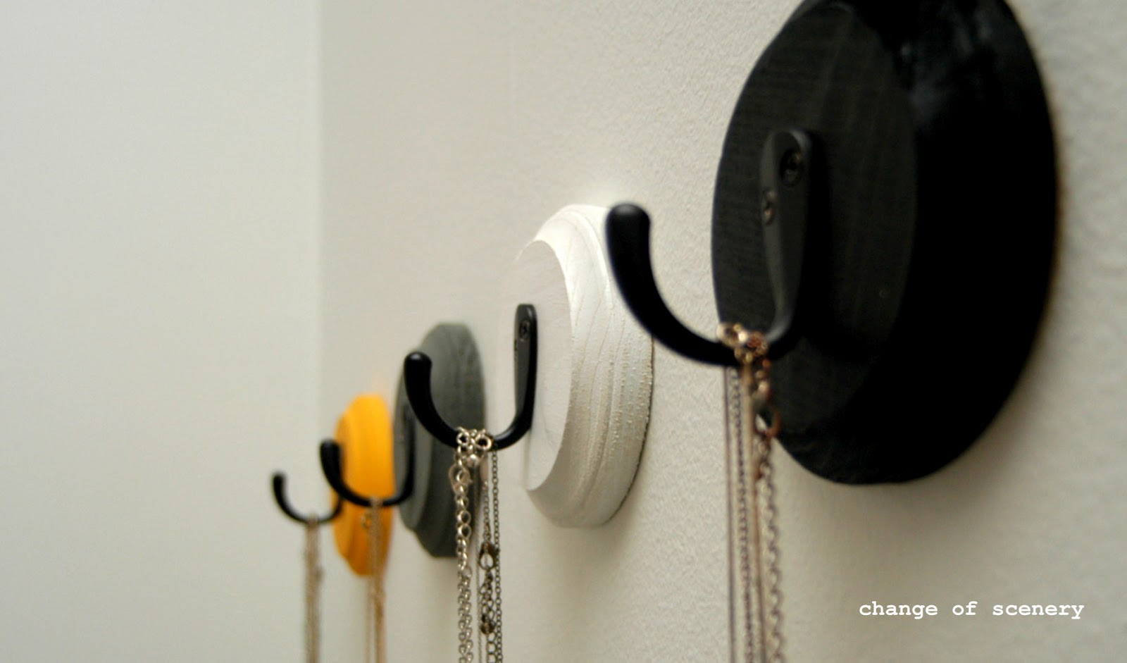 change of scenery round wall hooks
