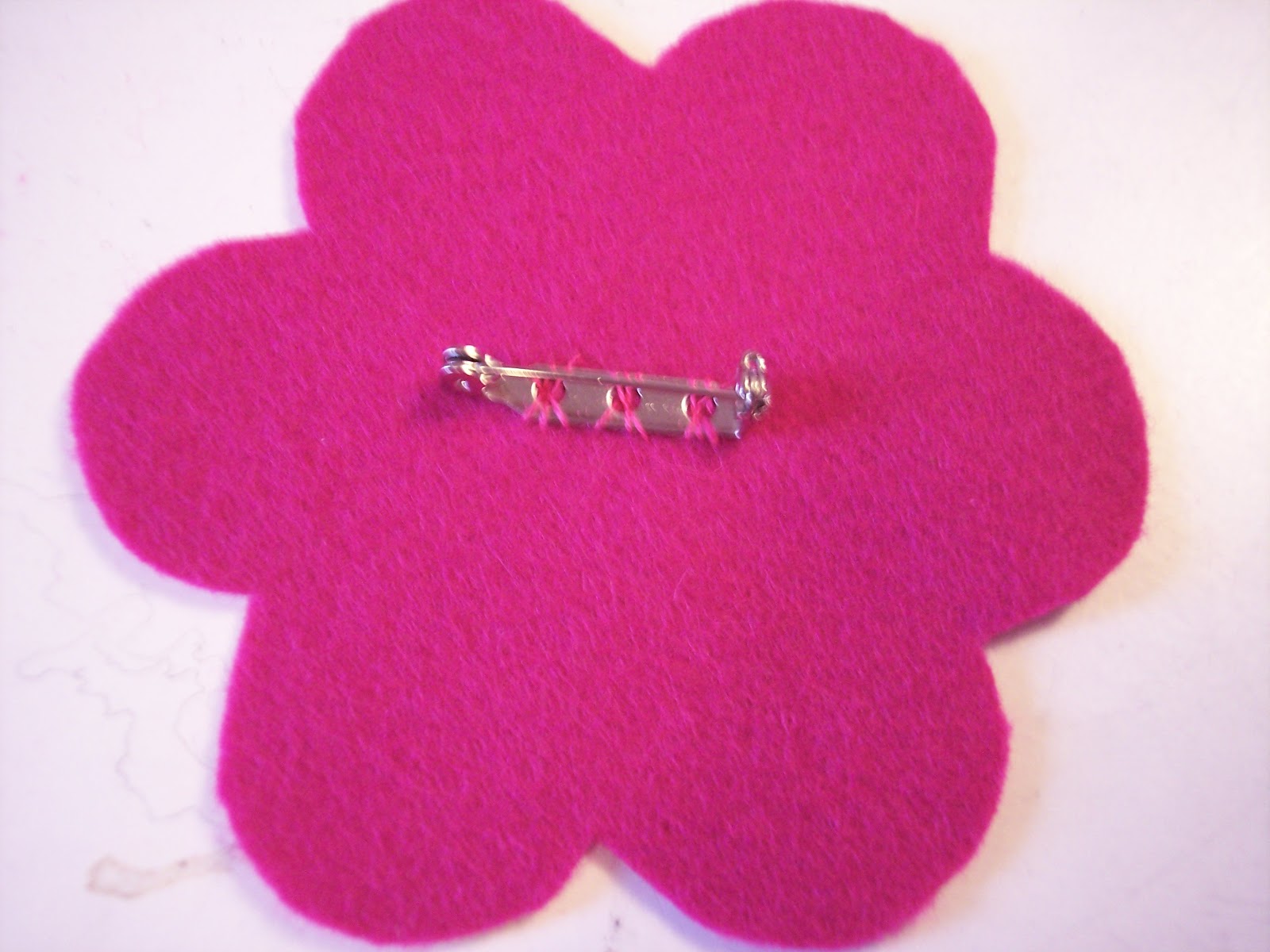 Handmade Haven Make Your Own Felt Flower Brooch Review