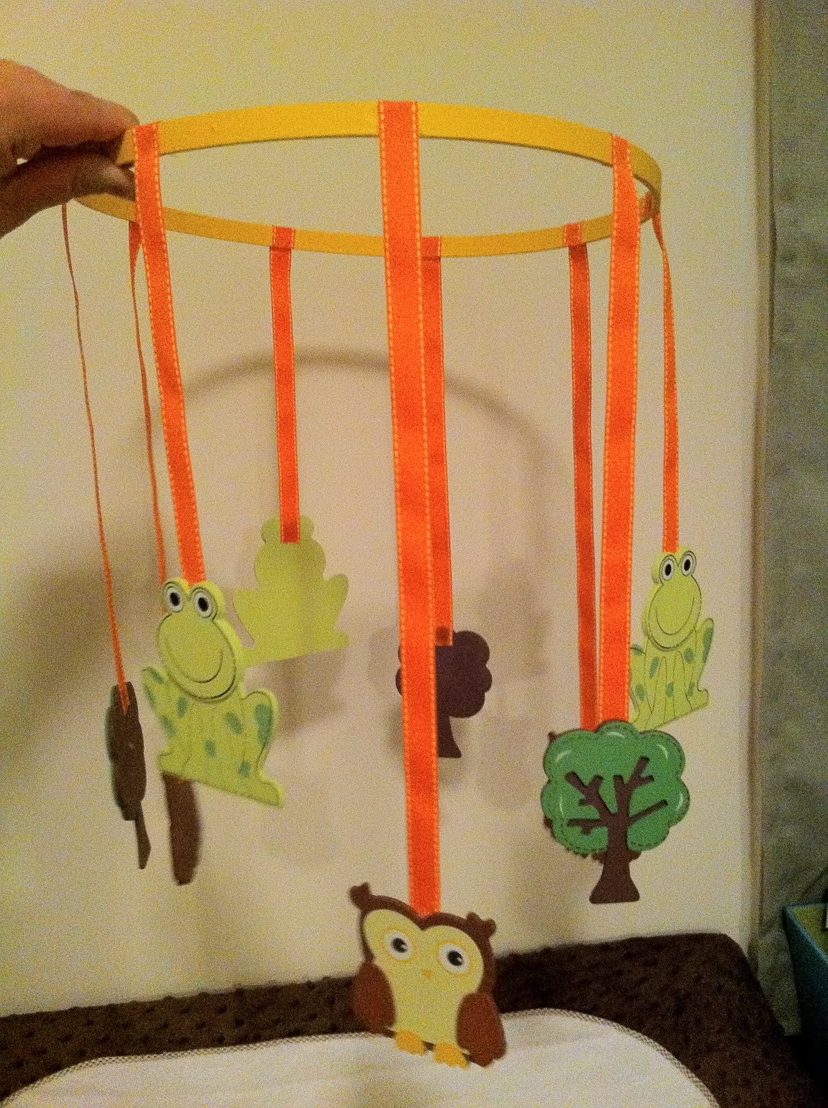 Adventures in crafting, cooking, and couponing! DIY Baby Mobile