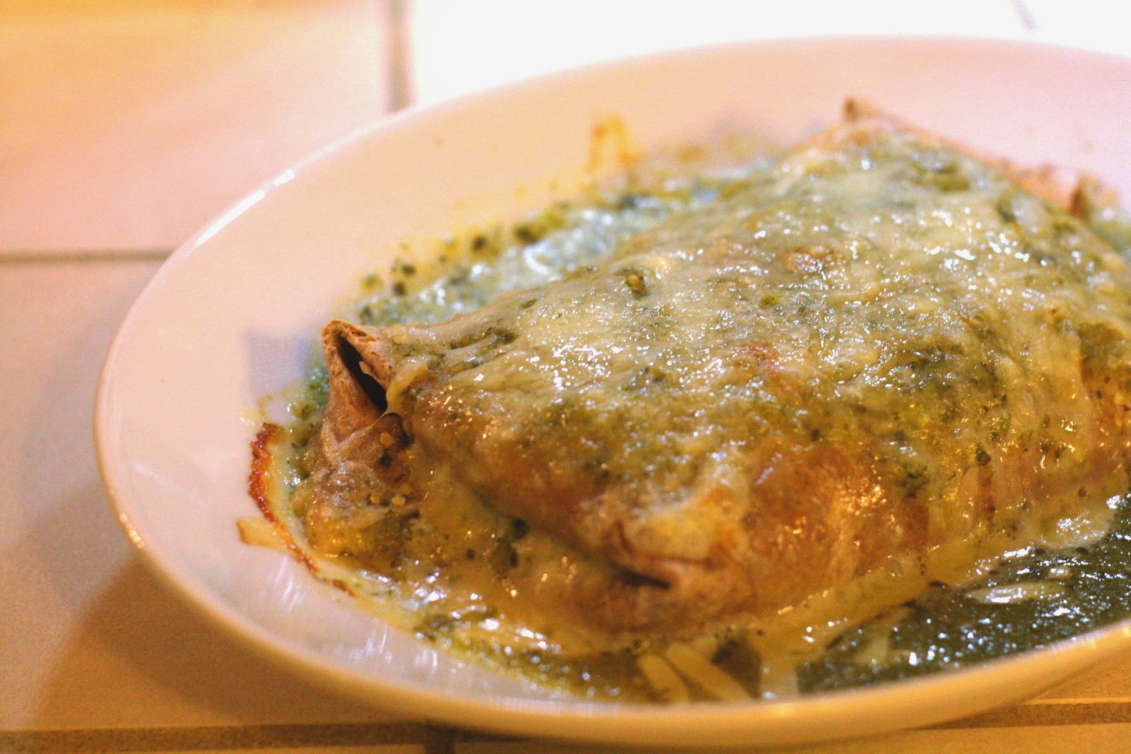 Laine's Recipe Box Fresh Green Tomatillo Sauce