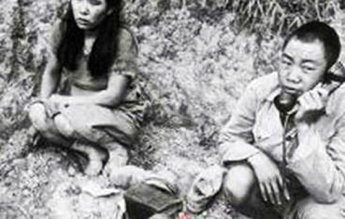 quốc - Những bài học về cuộc chiến Việt-Trung 1979 01+Giac+da+ua+vao+nha+Viet+Nam