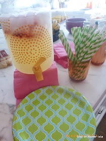 berry Lemonade, target paper plates and paper straws make an afternoon bbq into a party!