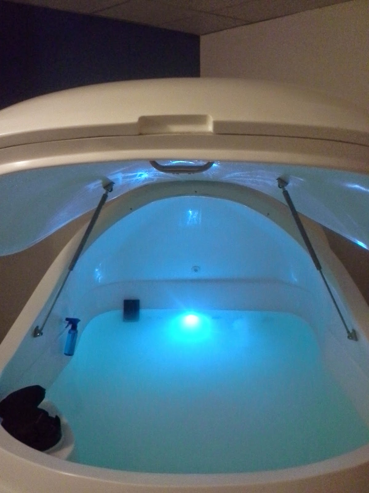 Floatation and sensory deprivation therapy review. Floatation tank with light and music.