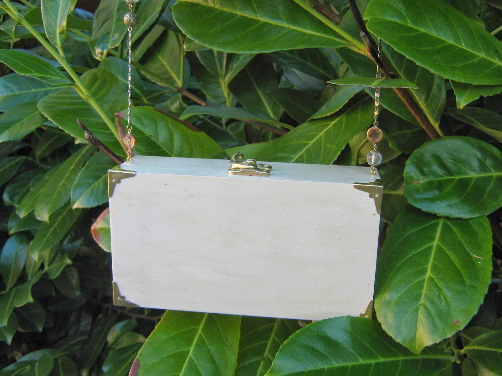 DIY Wooden Box Clutch Bag 