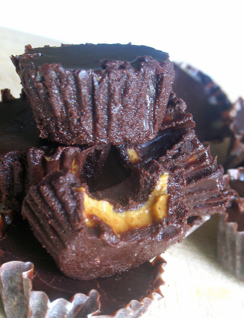Raw Cocoa Nut Butter Cups Lisa's Kitchen Vegetarian Recipes