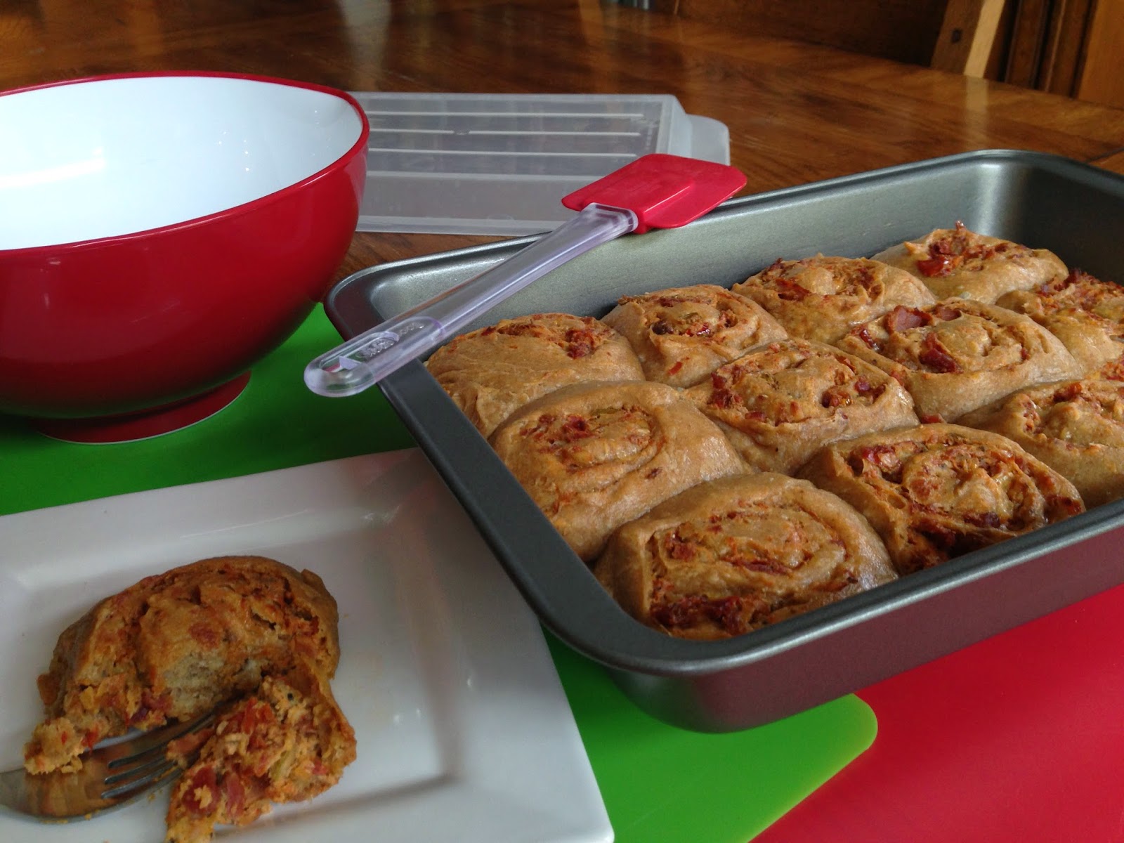 37 Cooks Savory Brunch Rolls