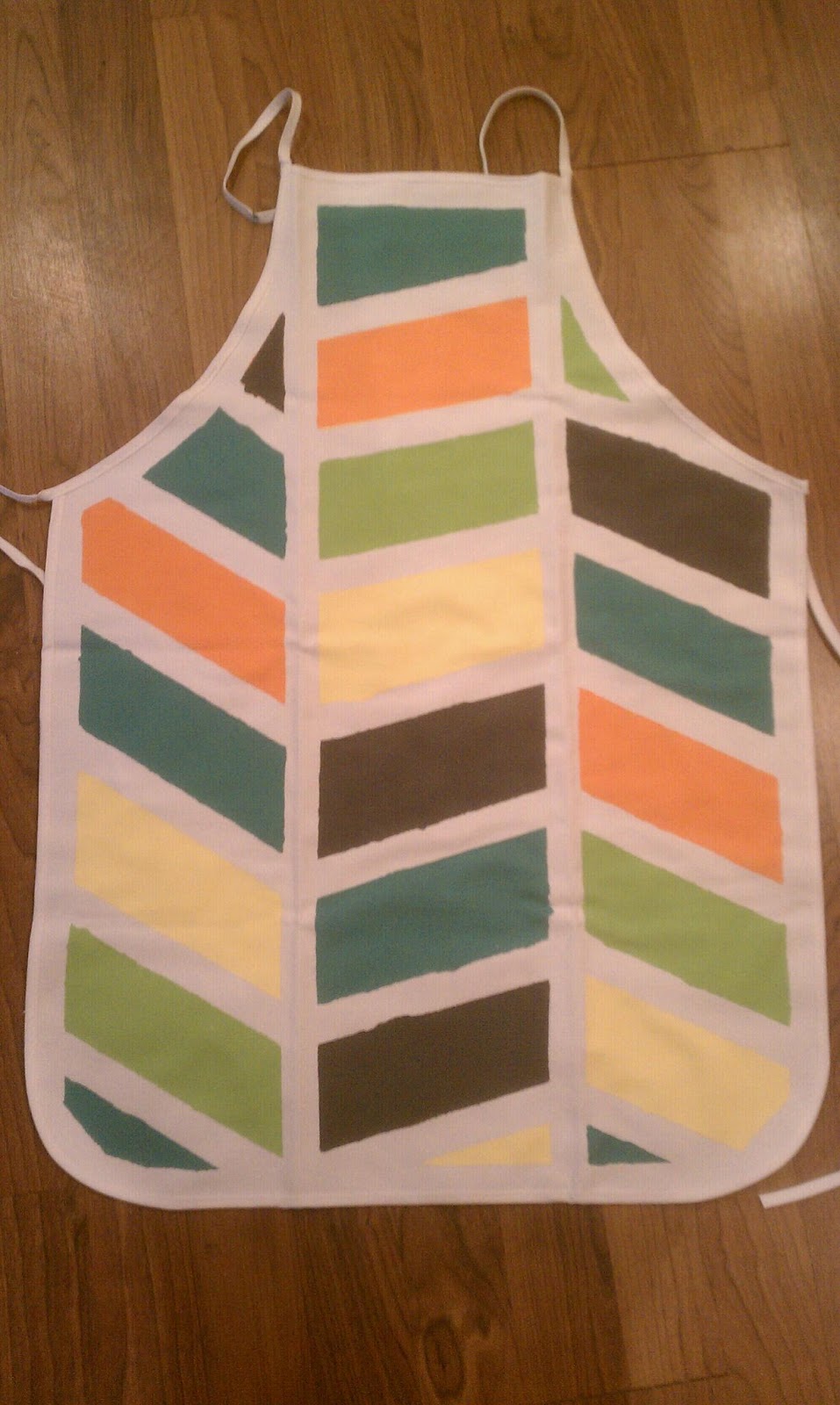 Outsmarting Life DIY Apron
