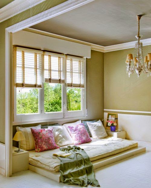 Eye For Design Decorating With Divans