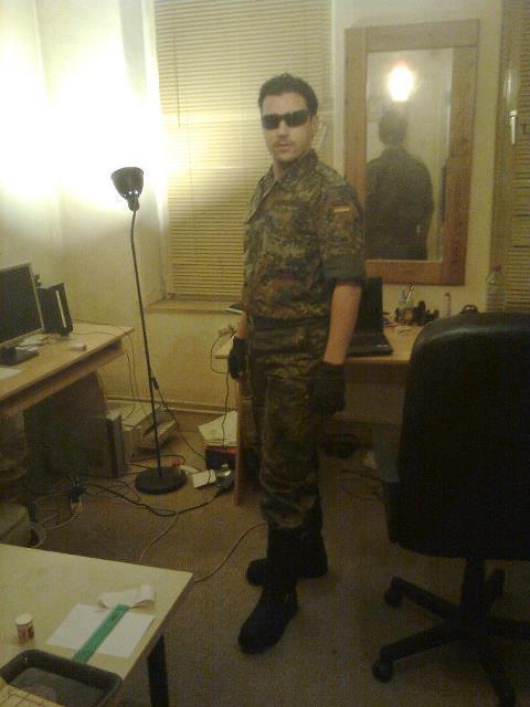 رموز الثورة السورية المجند وليد عبد الكريم القشعمي أو ل منشق