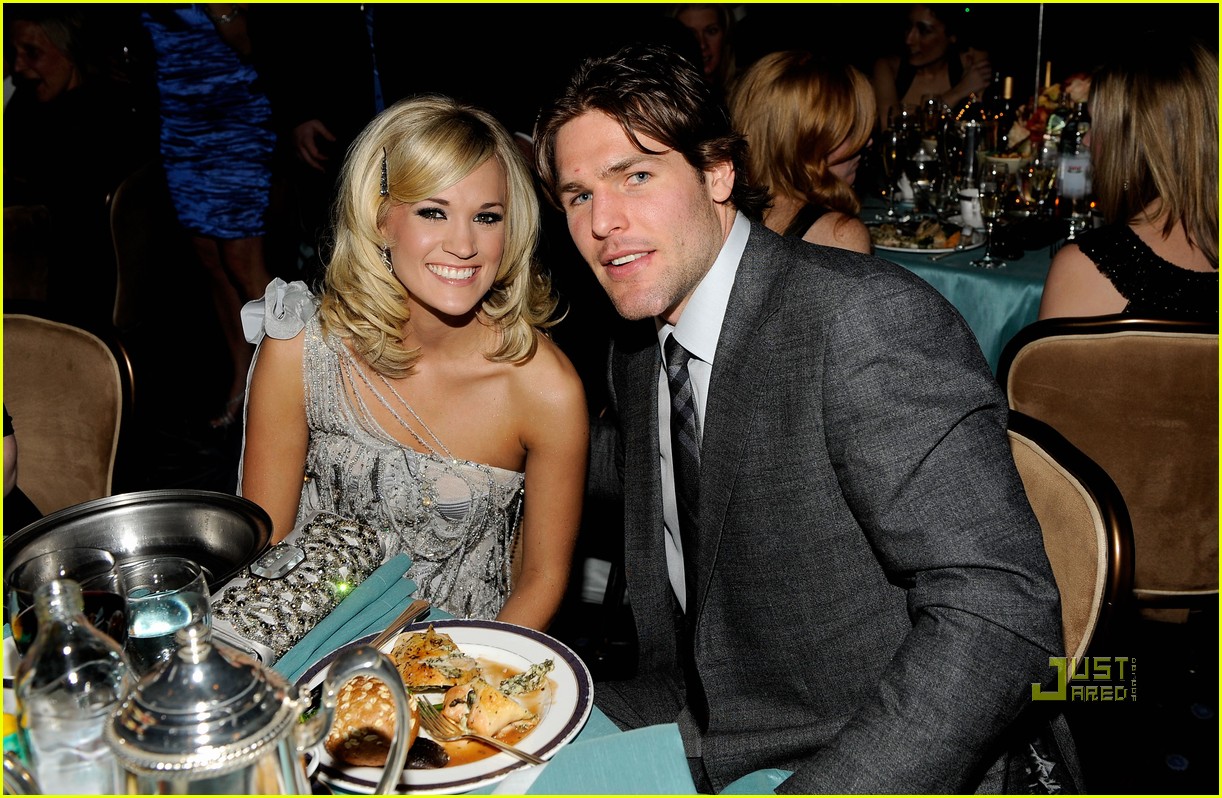 Girlfriend-Boyfriend-Stars: Carrie Underwood and Mike Fisher