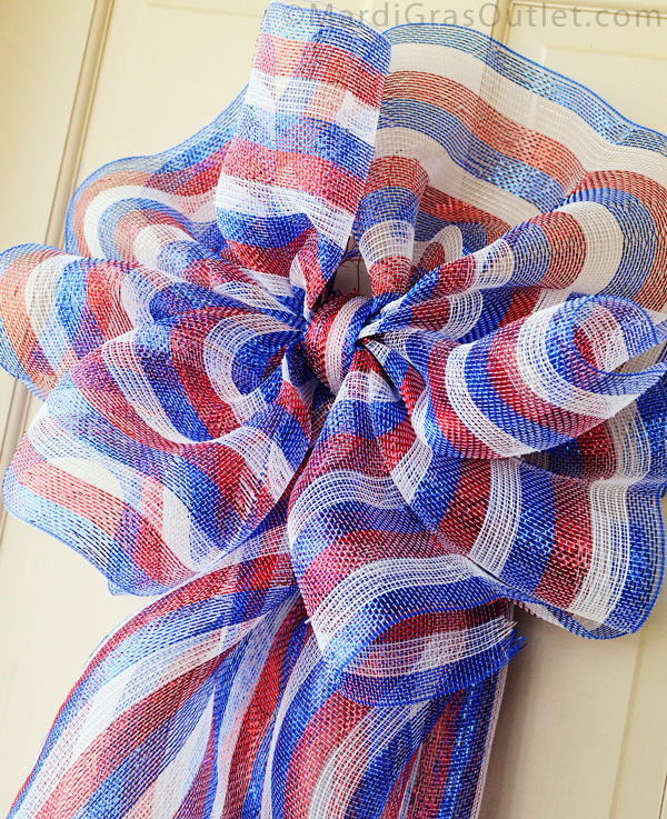 Deco Mesh, Sinamay, How to, Tutorials, Patriotic, Red White Blue, Memorial Day, Patriotic Crafts