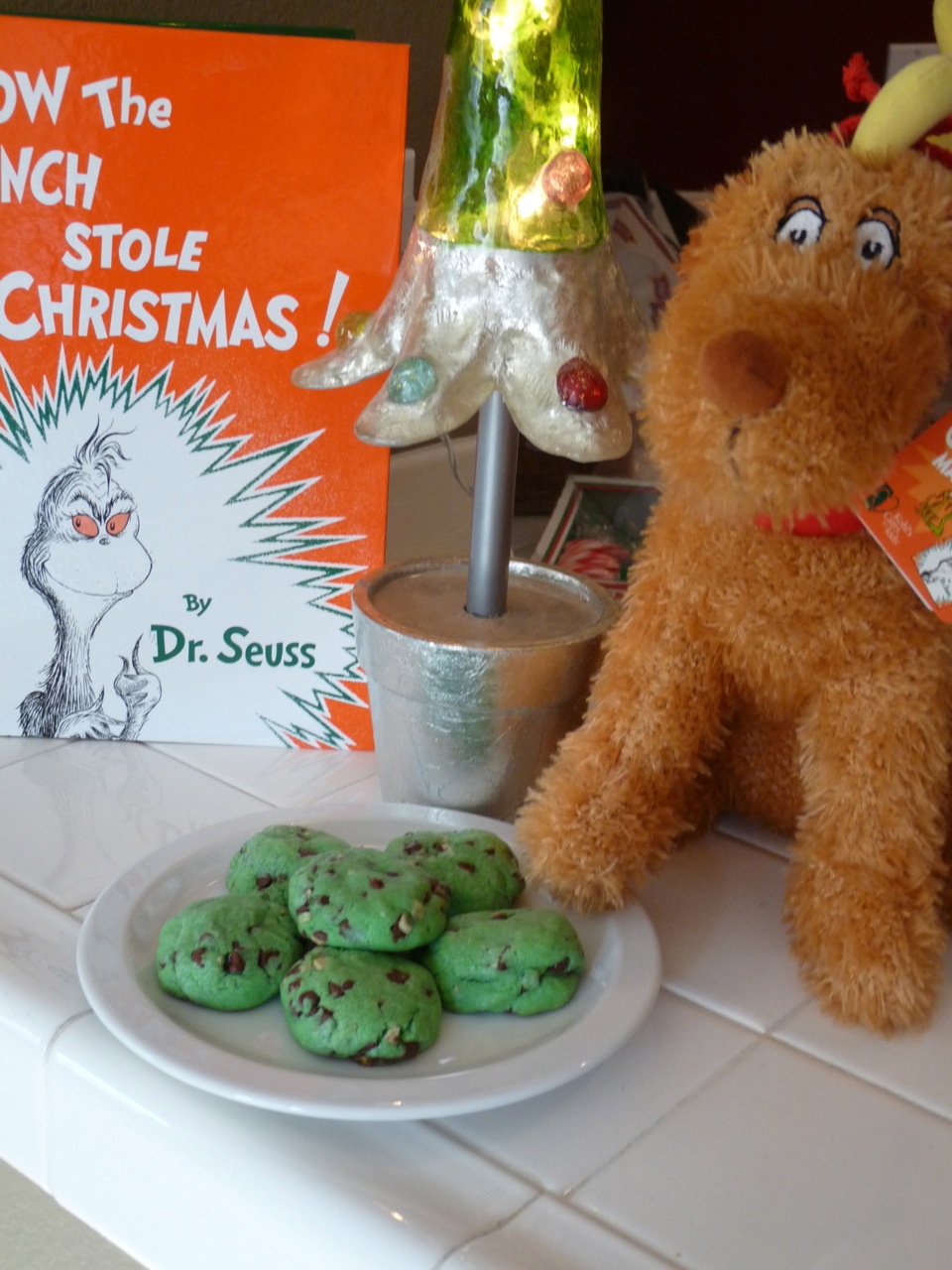 I Heart Food & So Can You Day 5 Mint Chocolate Chip a.k.a Grinch Cookies