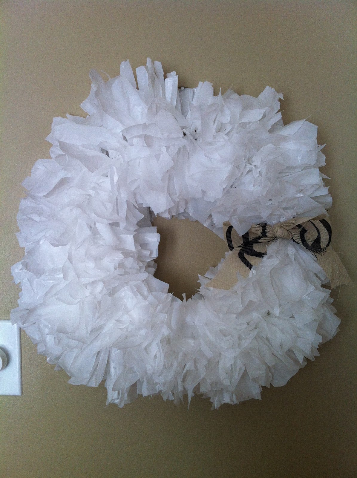 Renovating519 Plastic Bag Wreath from the DIY with Three Series