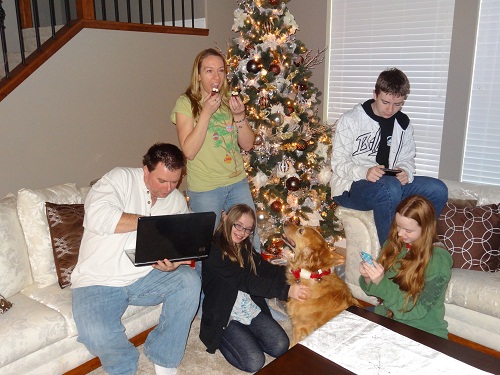 Family Christmas photo