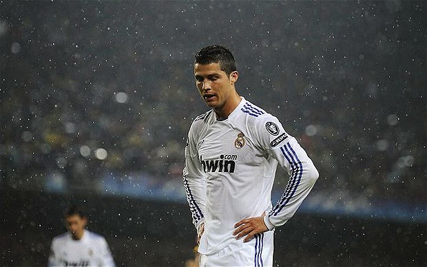 Agen Bola - Cristiano Ronaldo Telah Bosan Bersama Real Madrid