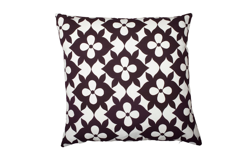 Nbaynadamas Cotton Collection pillow in Coco's Flower
