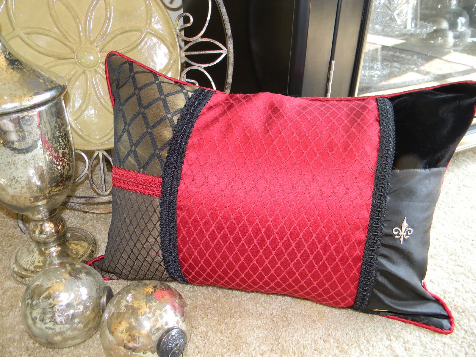 Fresh Linens, Cotton and Lace Sweet Dreams Elegant Pillows You Will