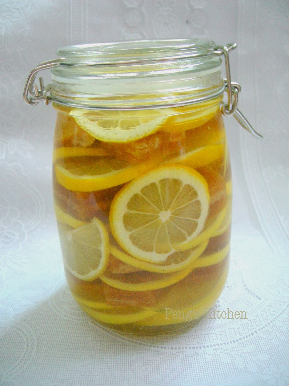 Peng's Kitchen Homemade Lemon Vinegar