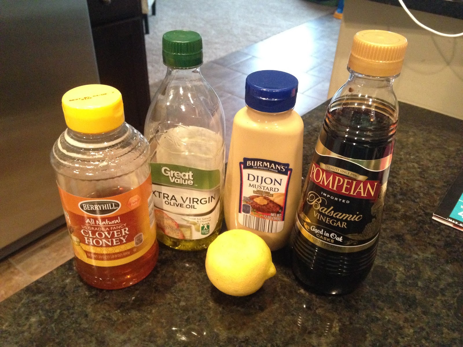 Fit Momma Homemade Balsamic Dressing