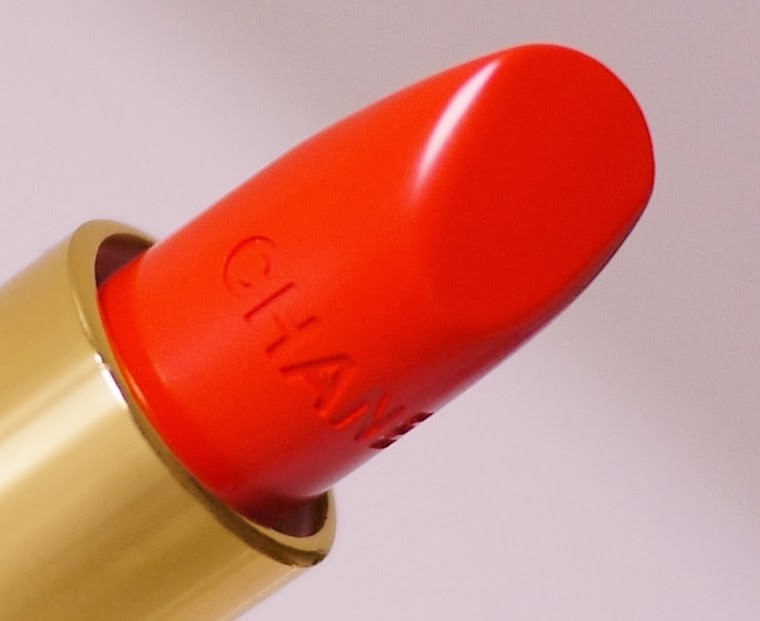 Making up 4 my age: Chanel Rouge Allure Luminous Intense Lip Color