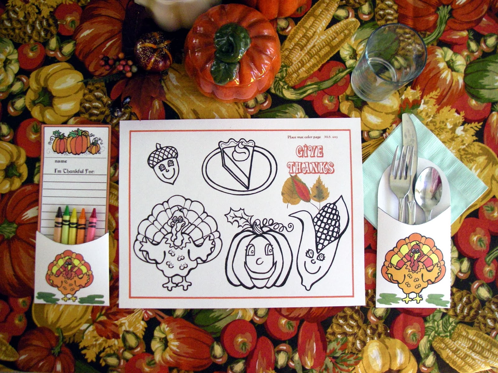 Serendipity Hollow Thanksgiving Placemat Set for Children