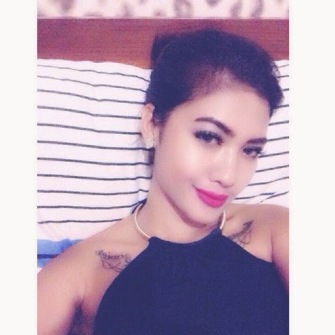 INSTAGRAM DELLA