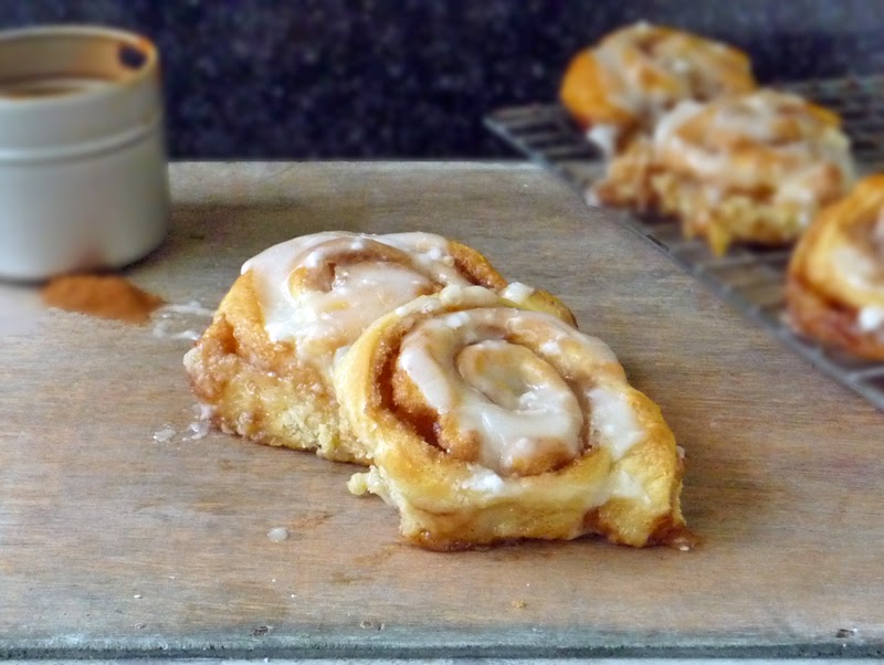 Oh So Easy Crescent Cinnamon Rolls Life Tastes Good