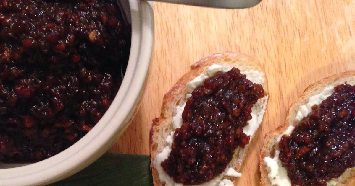 Bacon Jam and Goat Cheese Crostini