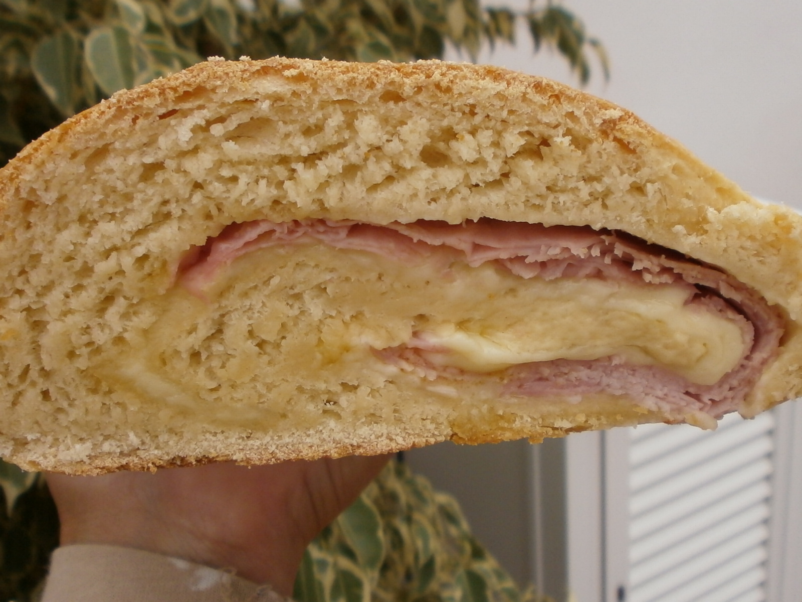 Luzmary y sus recetas caseras PAN RELLENO DE JAMÓN Y QUESO