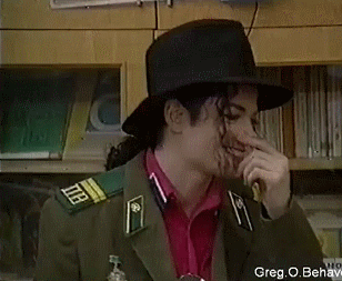 Gifs muito fofos de Michael - Página 2 Michael-Jackson-In-Moscow-1993-michael-jackson-16383976-308-253+(1)