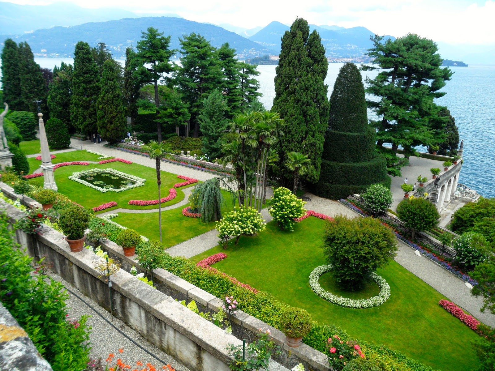 Destination Fiction Isola Bella, the Beautiful Island