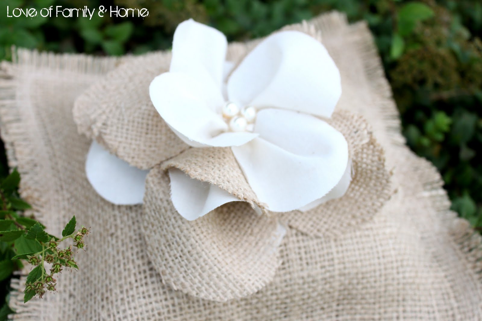 Burlap Ring Bearer Pillow A Tutorial Love Of Family Home