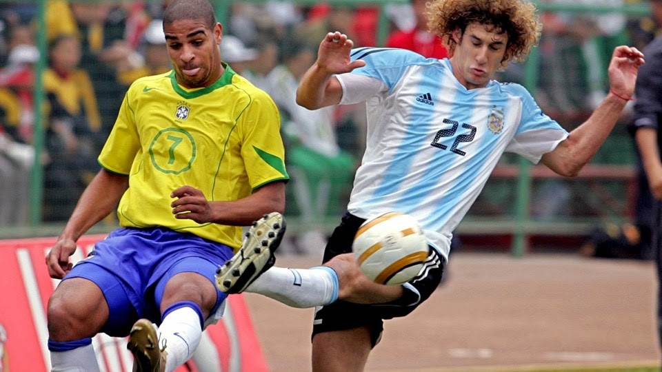 Blog do Ramon Paixão: 25/07/2004 - A Copa América aos pés do imperador Adriano: Brasil campeão ao derrotar Argentina nos penaltis(vídeo)