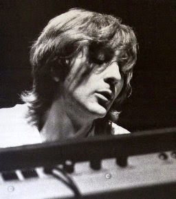 Rockfile Radio Rock Files: Happy Birthday RICHARD TANDY (video)