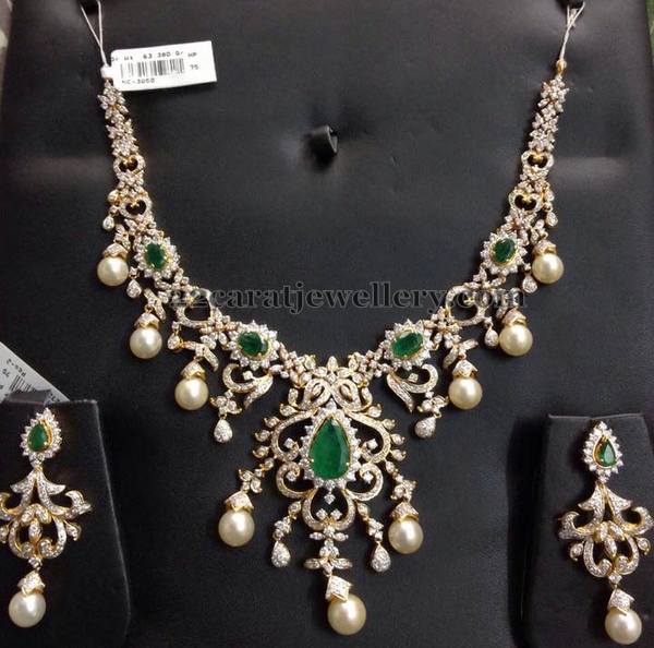 Heart Shaped Clasps Diamond Set Jewellery Designs