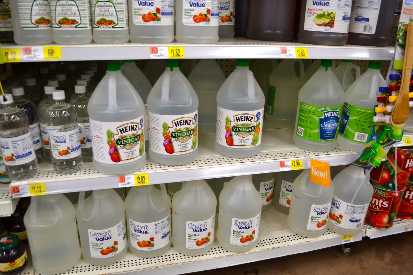 Using the New Heinz Cleaning Vinegar HeinzVinegar CBias Mama Luvs Books