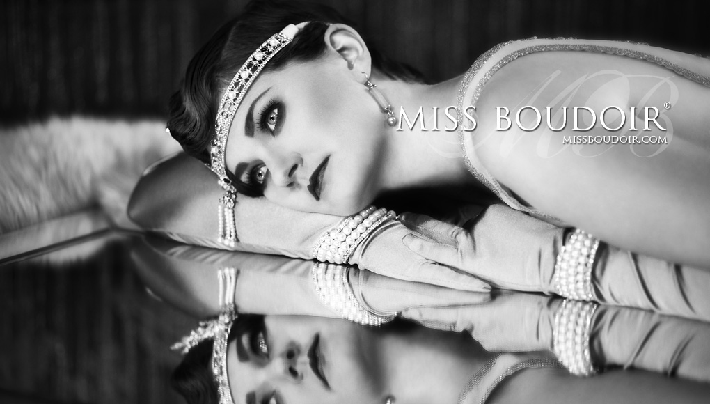 Miss Boudoir® | Boudoir Photography | Vintage Glamour | Makeover Photo Shoots | Pregnancy | Fintess