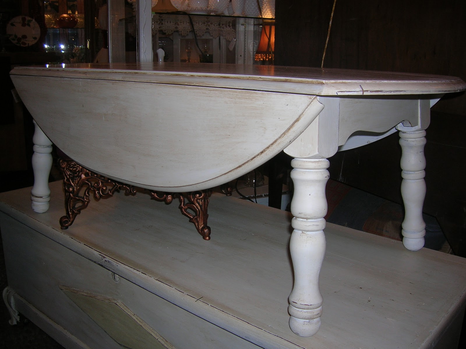 Shabby Shoppe Talk Vintage Painted Solid Maple Drop Leaf Coffee Table