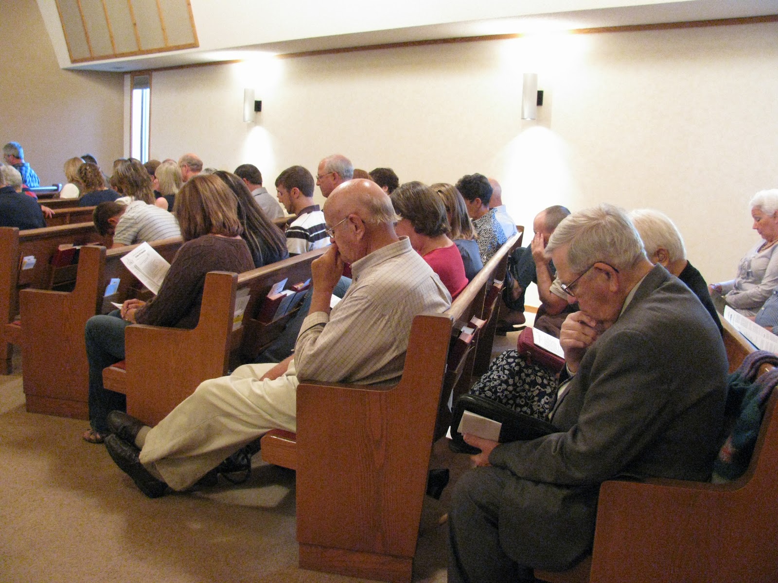 LIFE AT LAKEWOOD NO SLEEPING IN CHURCH!