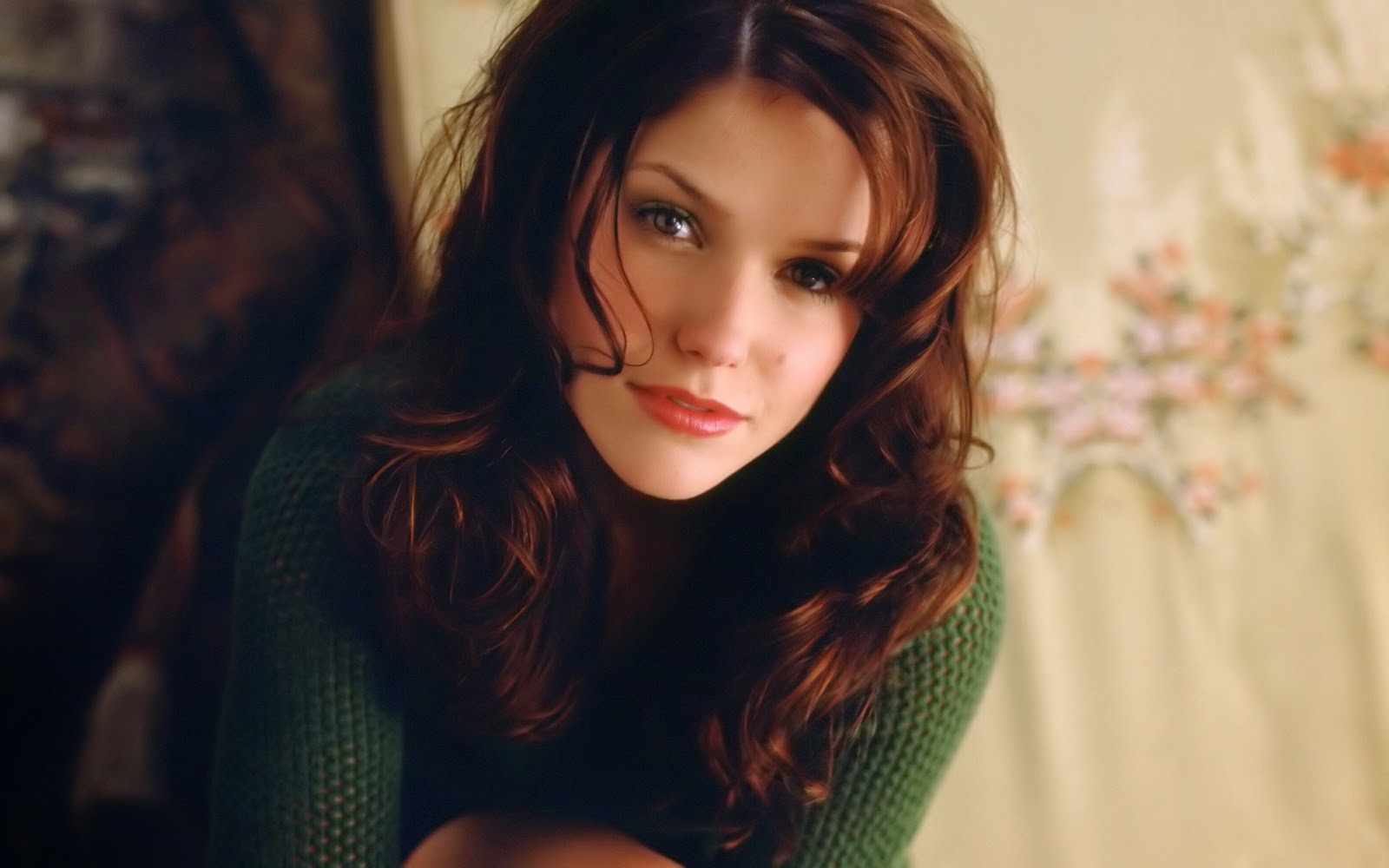 Star HD Wallpapers Free Download: Sophia Bush Hd Wallpapers Free Download