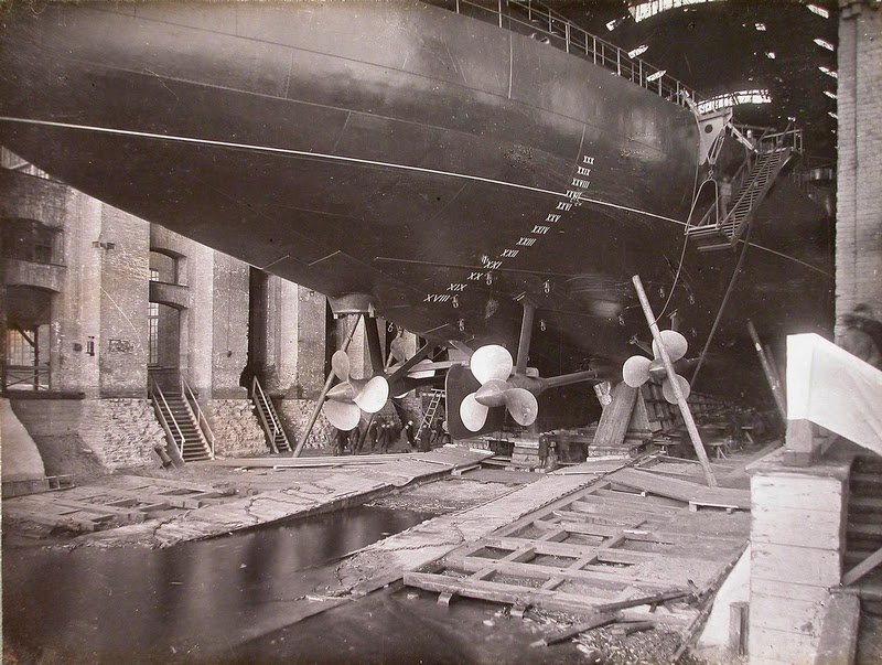 Pictures of Russian Battleship Gangut, 1911 vintage everyday
