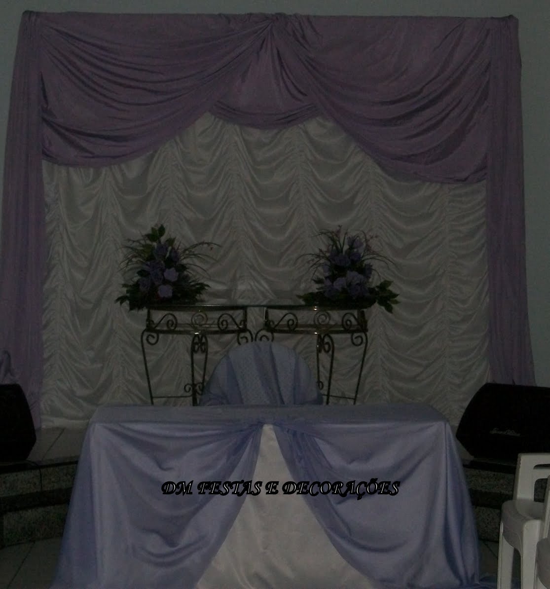 decoracao branco e lilas para casamento:Dm festas e decorações: Decoração de casamento lilás c/ branco decoracao branco e lilas para casamento:Dm festas e decorações: Decoração de casamento lilás c/ branco