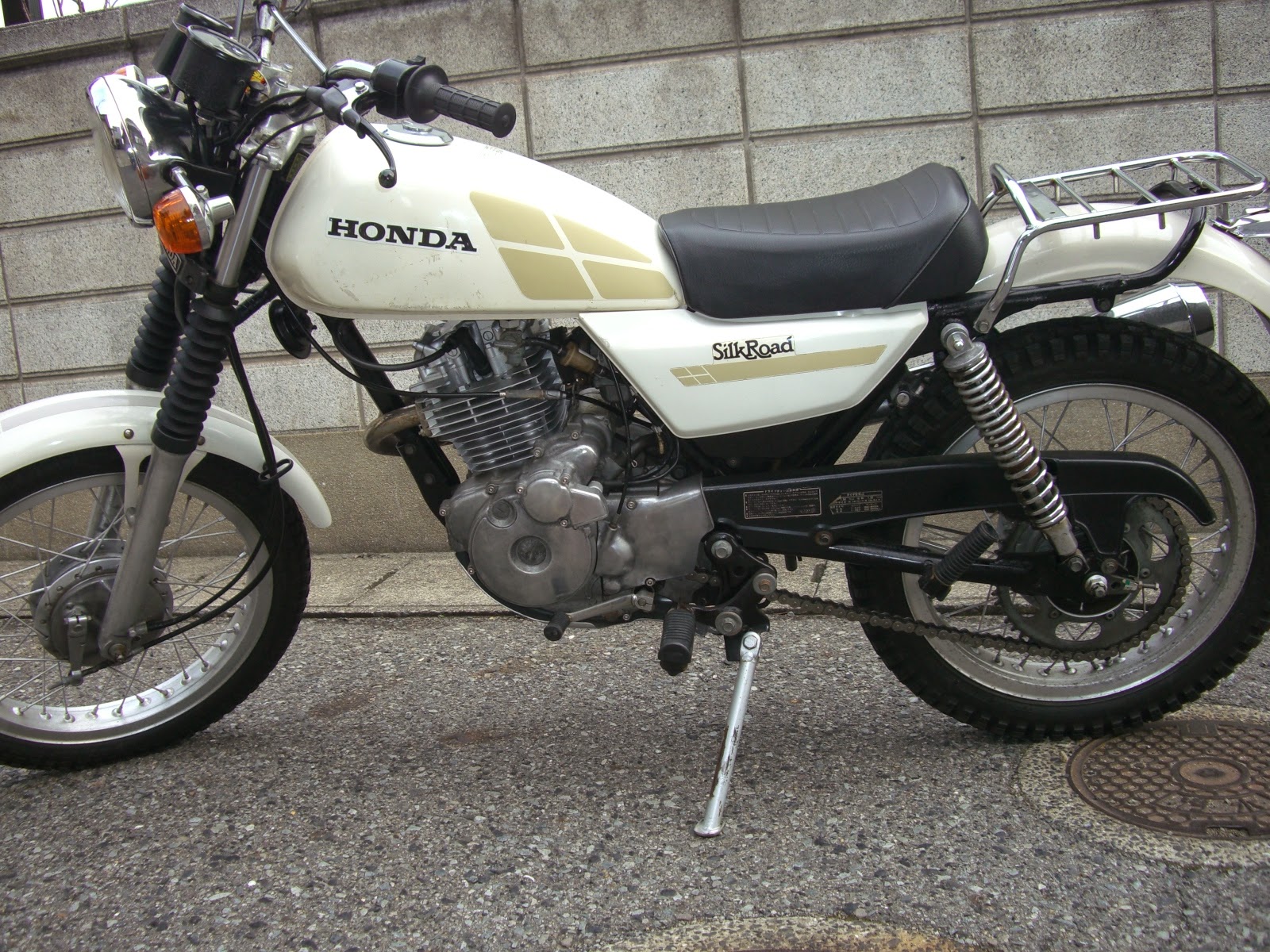 バイク工房shin S Blog Honda シルクロード第２弾 レストア 開始しました