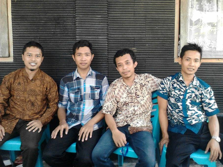 Mr Ali Oesman, Mr Agus S, Mr Aris hidayat, & Mr . Eddy Soewanto